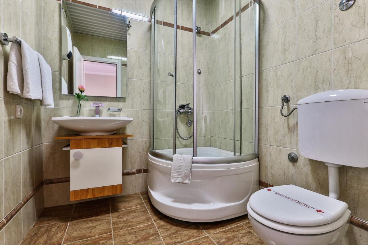 Apartments Misko Utjeha-Bušat Extérieur photo