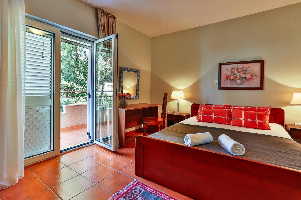 Apartments Misko Utjeha-Bušat Extérieur photo