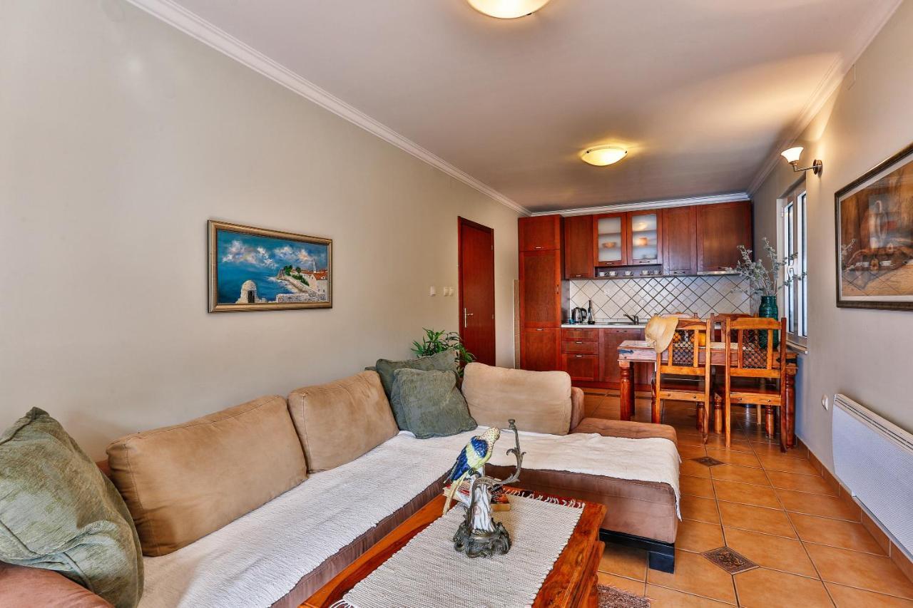 Apartments Misko Utjeha-Bušat Extérieur photo